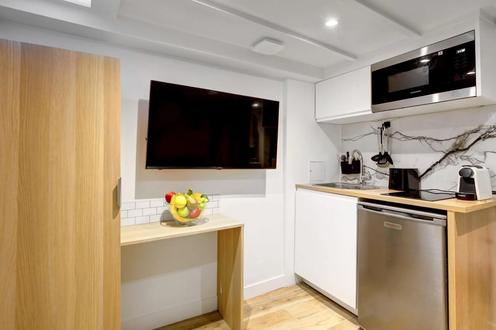 Bluestay 813 - Superb Apartment In Paris